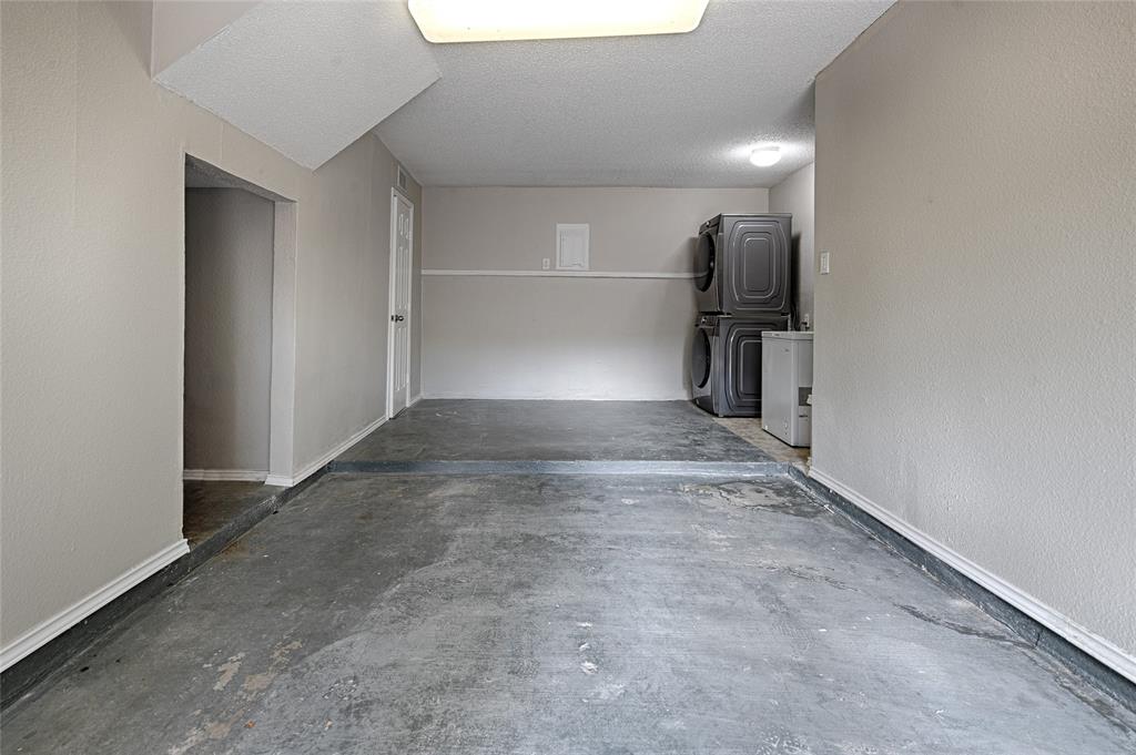 Topaz Twnhms Condo - Residential Lease