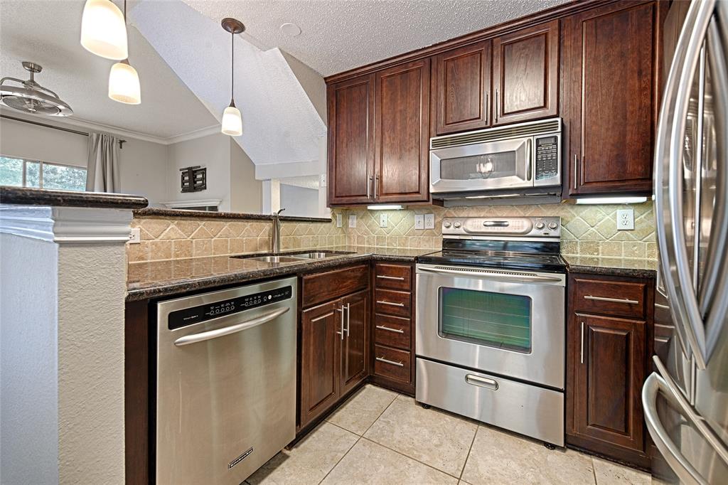 Topaz Twnhms Condo - Residential Lease