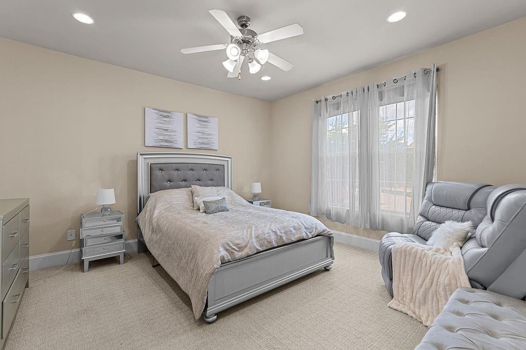 Photo of 2635 Villa Di Lago #1, Grand Prairie, TX 75054 (MLS # 21385528)