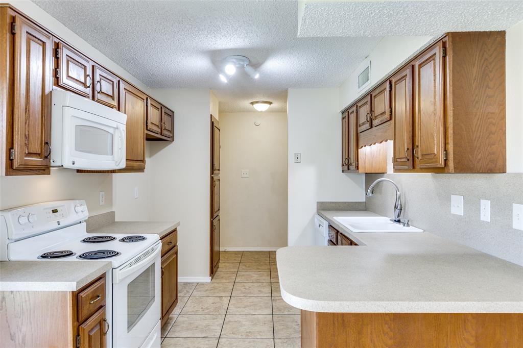 2405 Raintree Drive