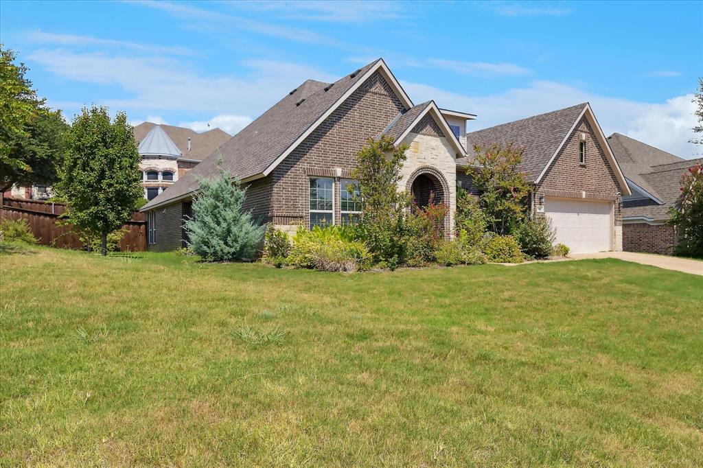 640 Three Tee Court