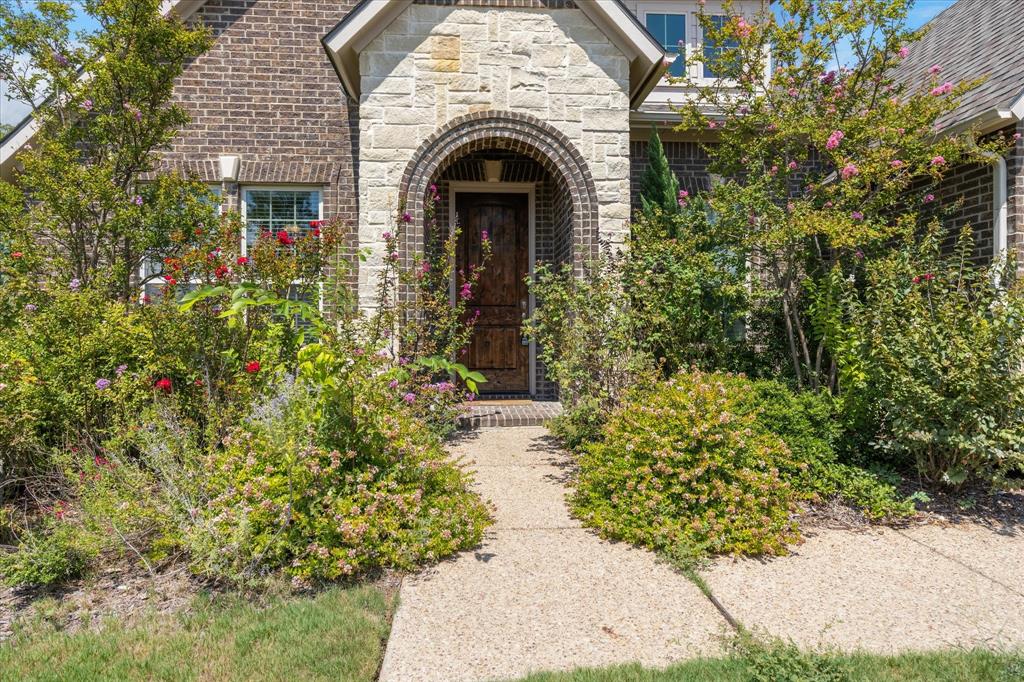 640 Three Tee Court
