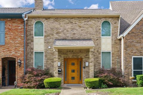 6853 Anglebluff Circle Dallas TX 75248