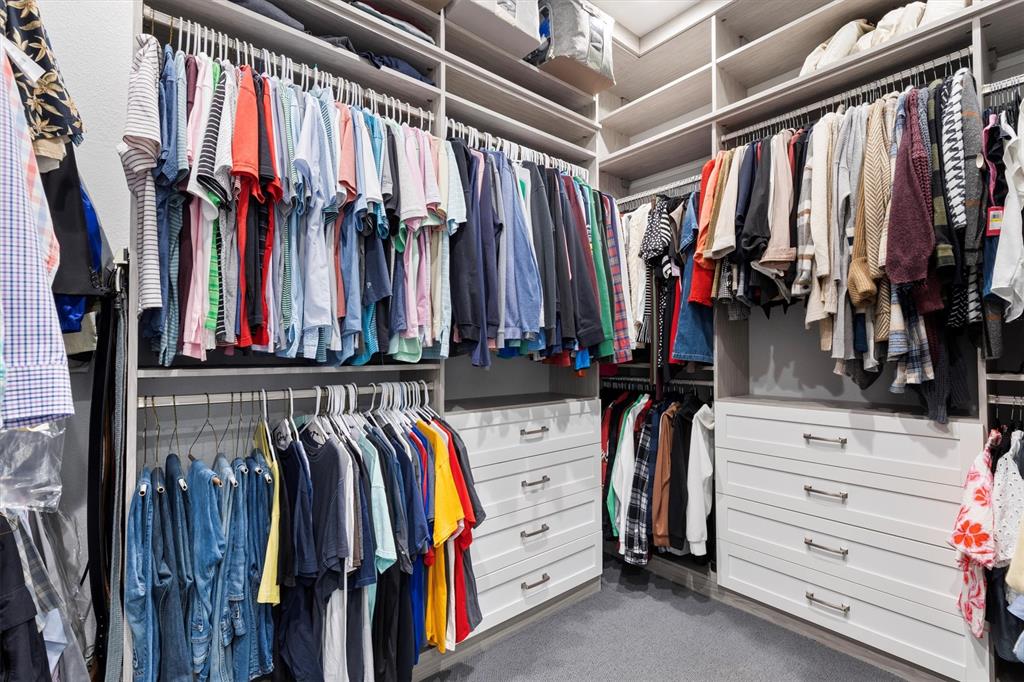 Frisco, Texas 75035, United States, 5 Bedrooms Bedrooms, ,5 BathroomsBathrooms,Residential,Active,212678