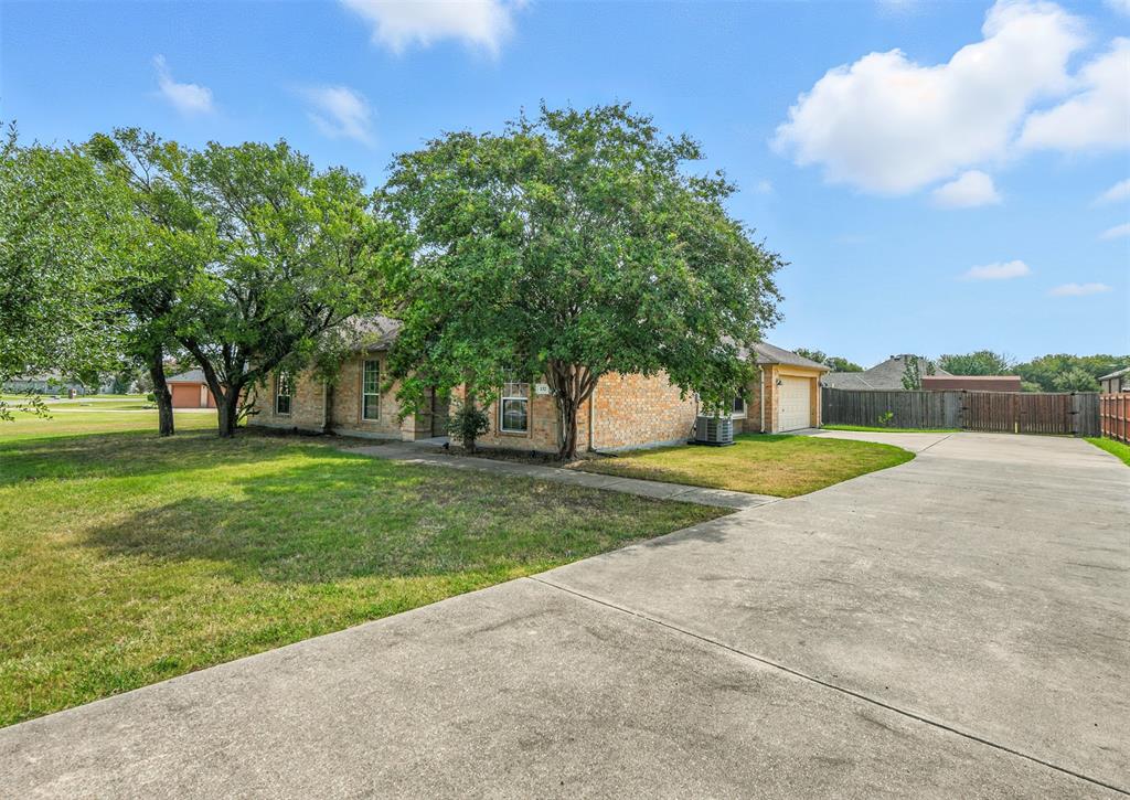 Meadow Park Estates Ph - Residential Lease