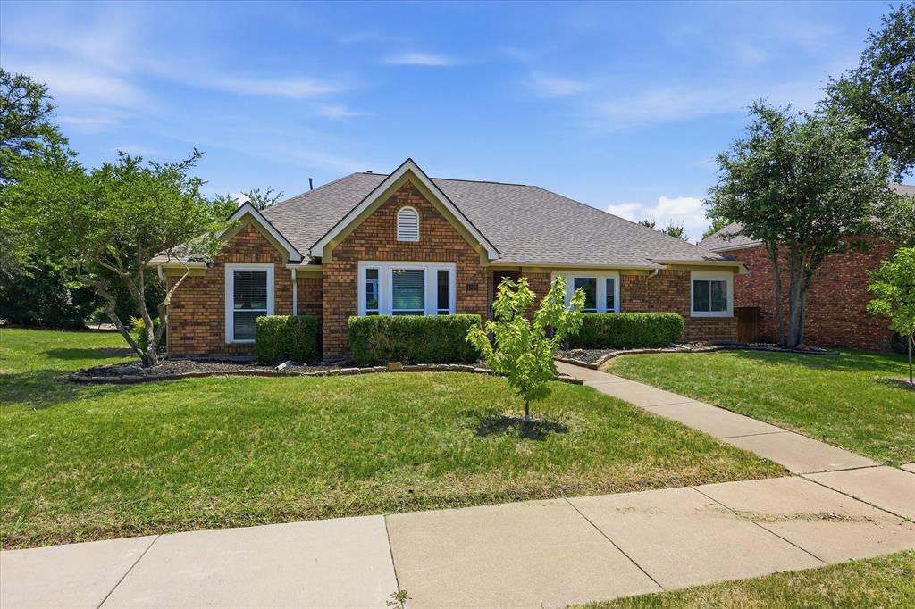 1706 Wessex Circle