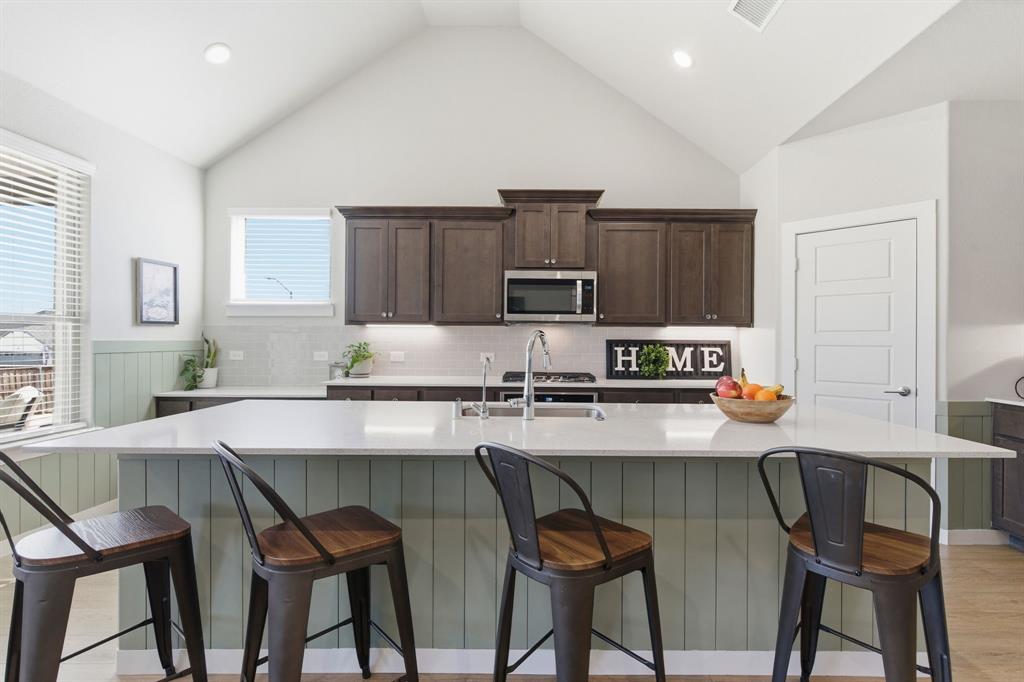 5613 Summit Creek Road