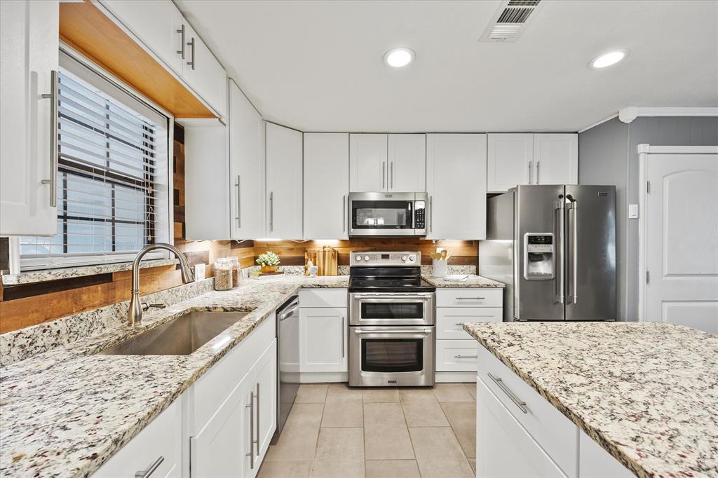 A0649 MORRIS MARY - Residential