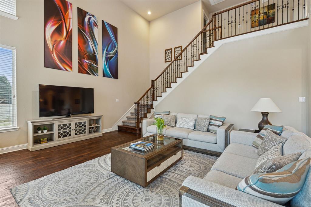 Southlake Meadows - Residential