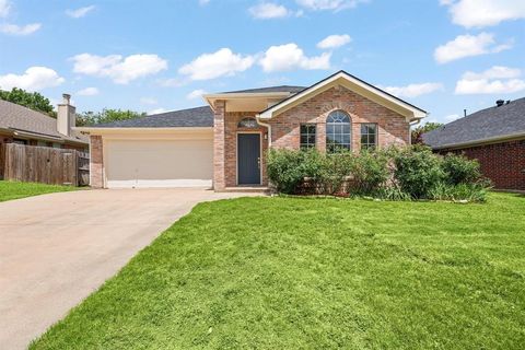 708 Carette Drive Fort Worth TX 76108