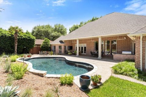2633 Torrey Pines Drive Fort Worth TX 76109
