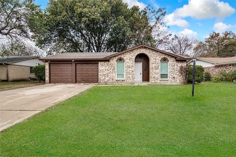 508 Oak Street Burleson TX 76028