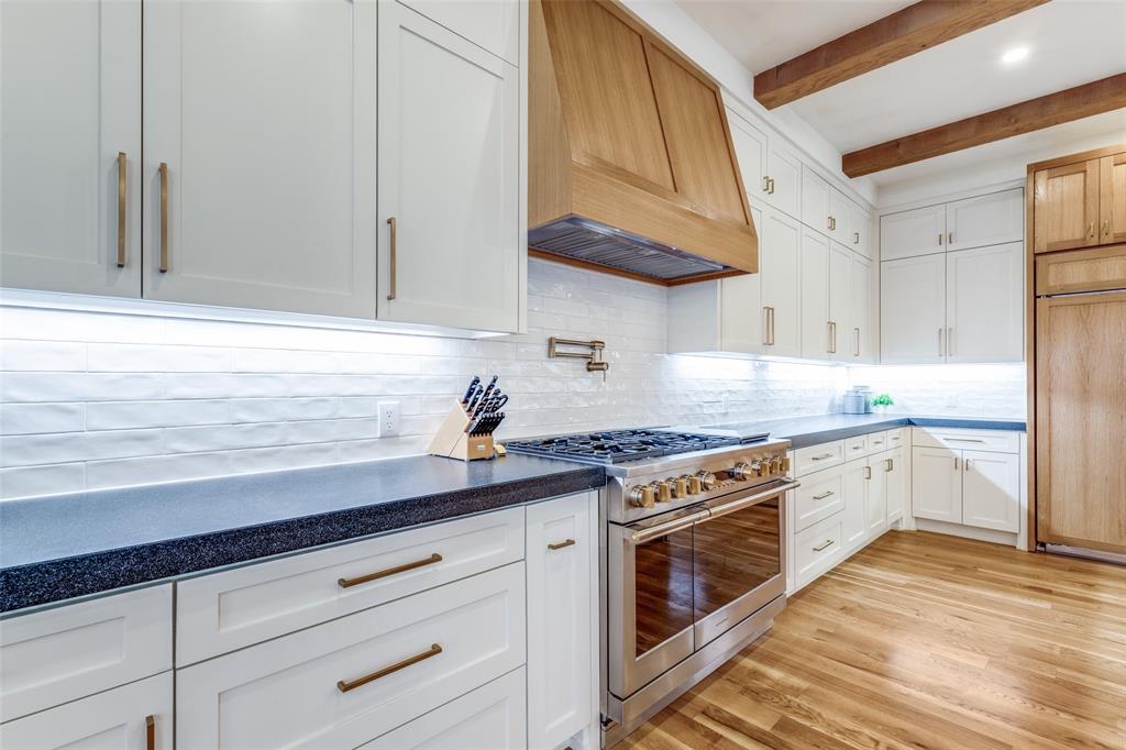 Caruth Hills Add #10 - Residential