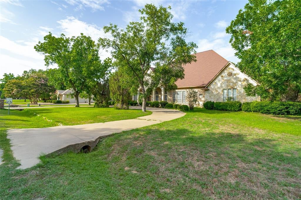 9709 Divot Drive