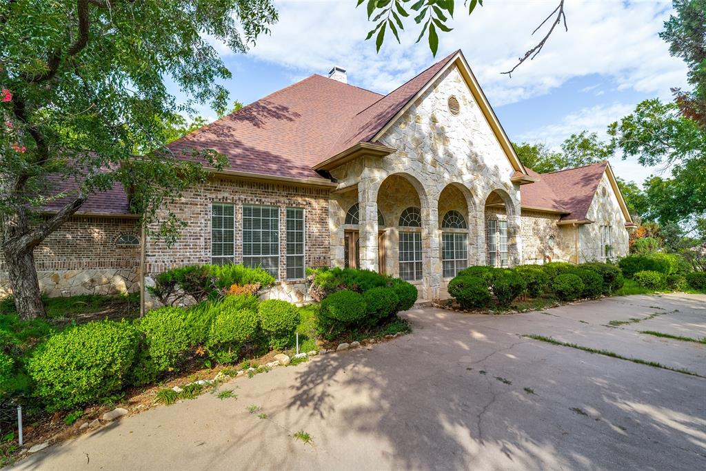 9709 Divot Drive