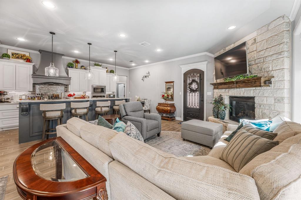 Fountain Village - Residential