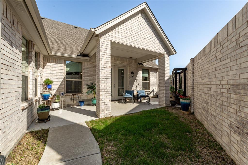 Fountain Village - Residential