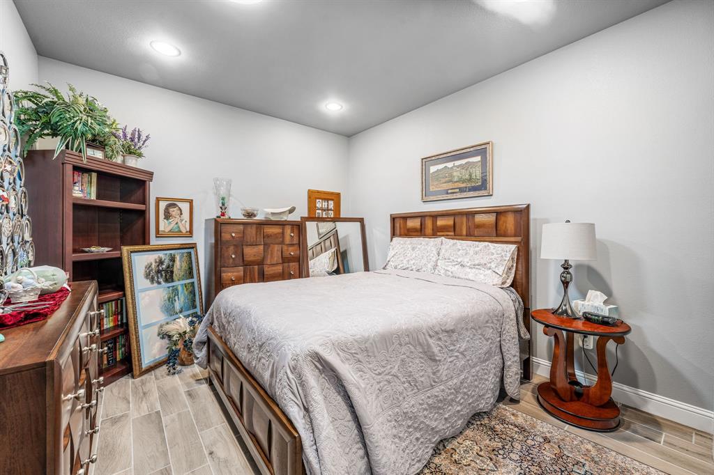 Fountain Village - Residential