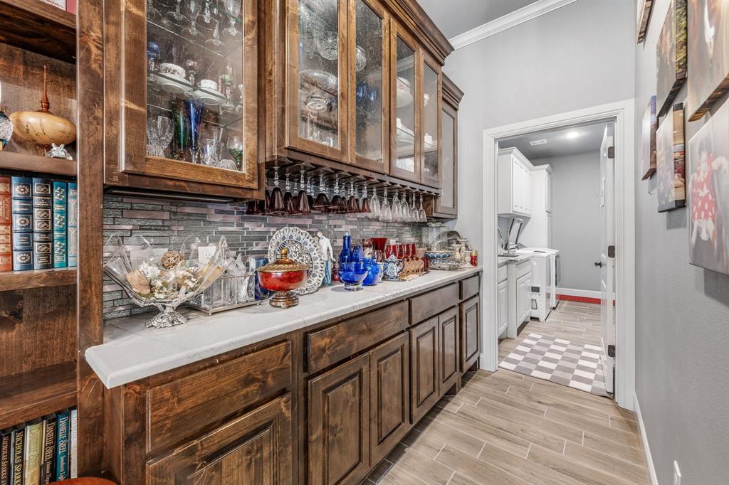 Fountain Village - Residential