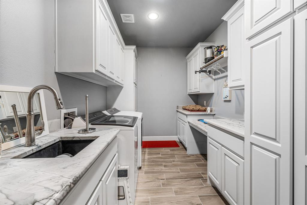 Fountain Village - Residential