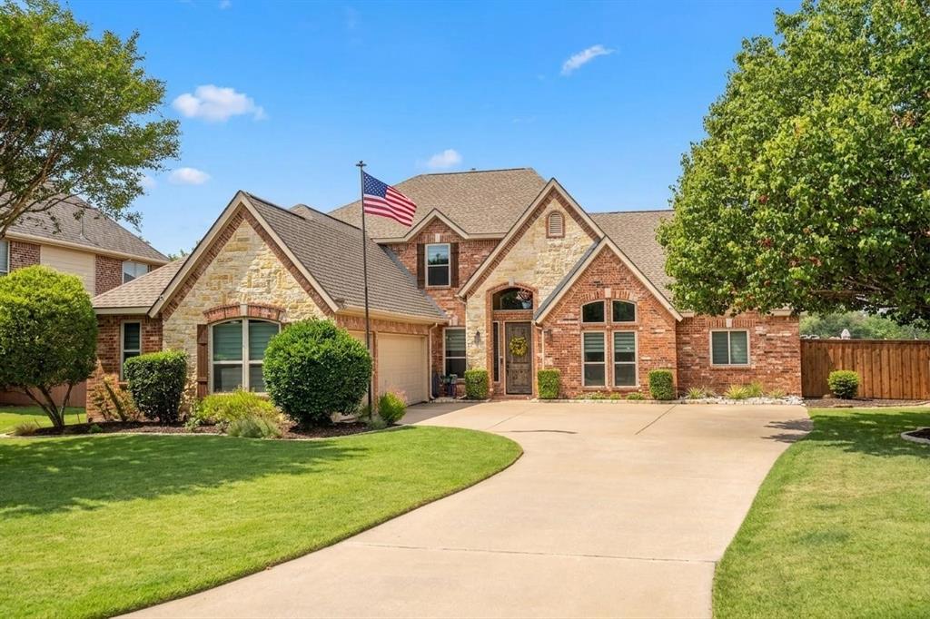833 Shady Meadow Drive