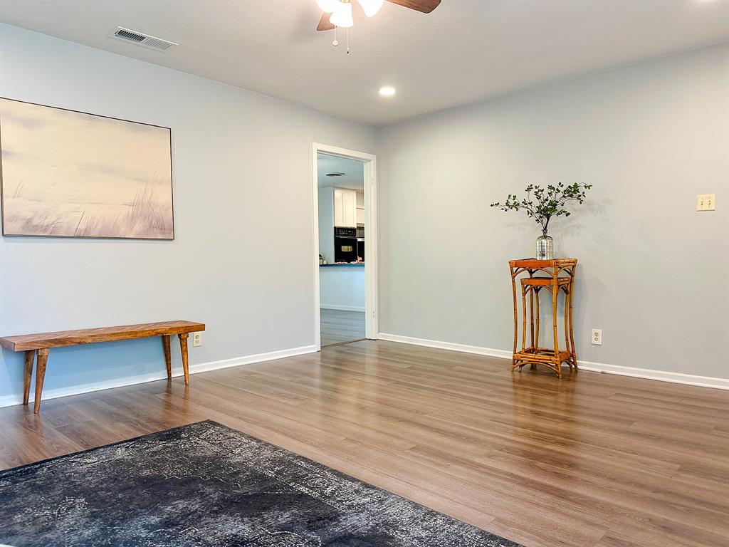 801 N Douglas Avenue