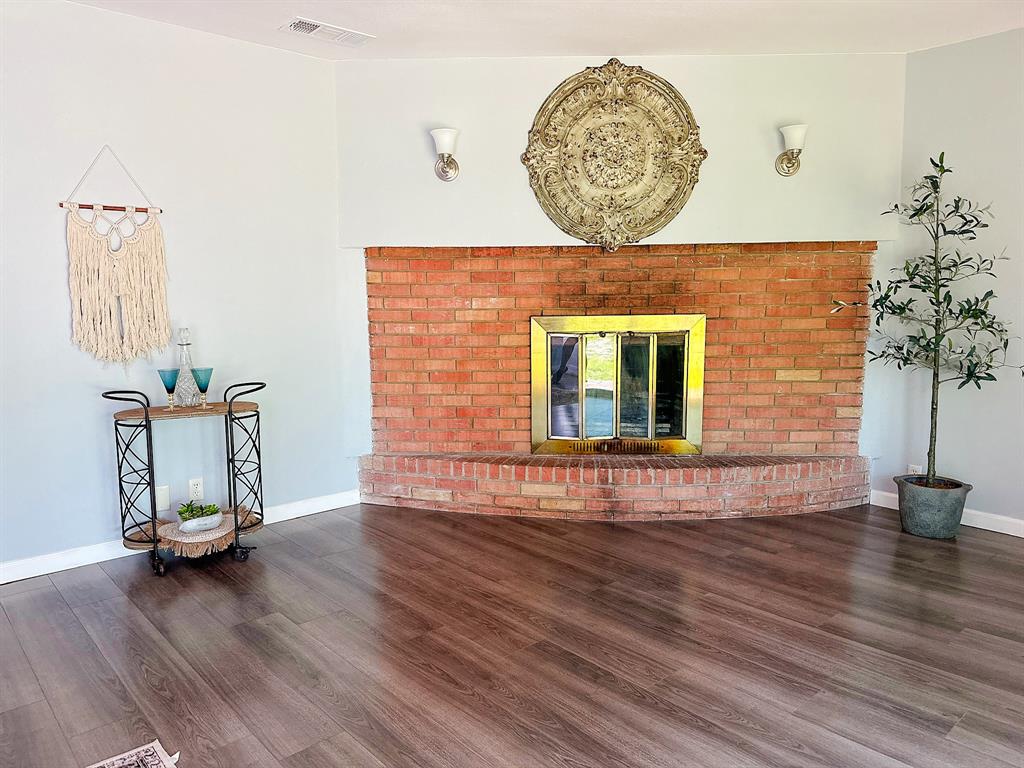 Original Cleburn - Residential