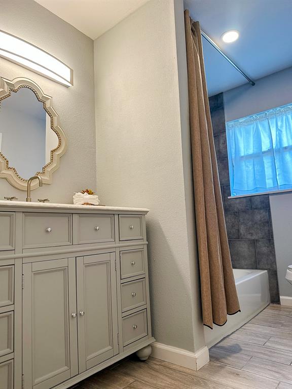 Original Cleburn - Residential