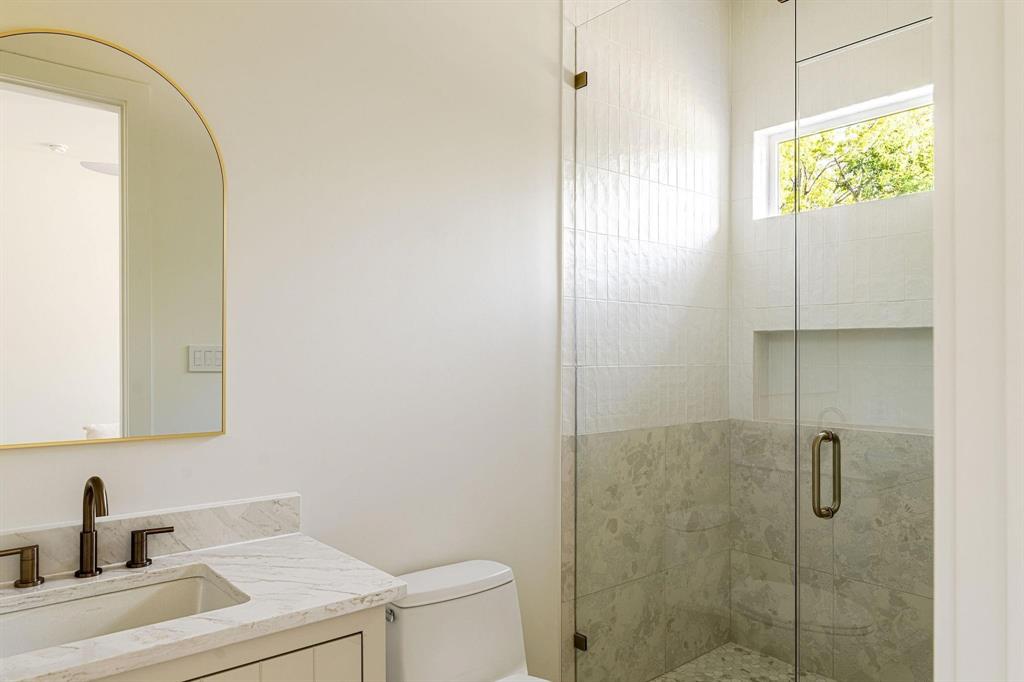 NORTH DAVILLA DRIVE ESTATESGLENRIDGE ESTATES 3 - Residential