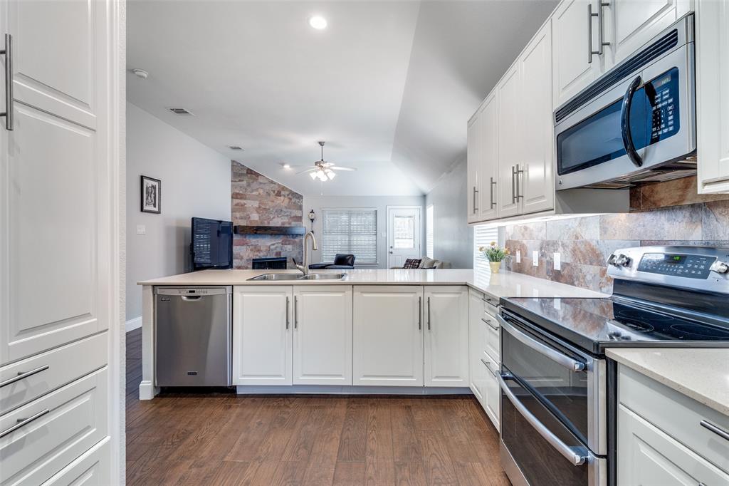 Sendera Ranch - Residential
