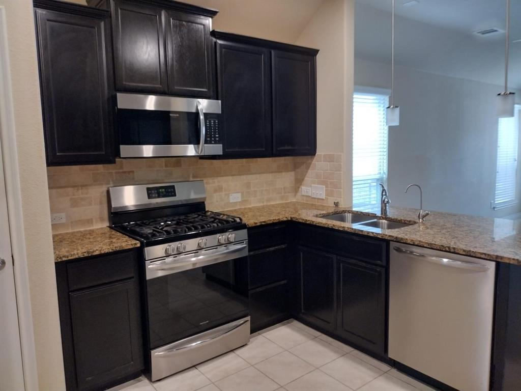 Highlands At Westridge Ph 8, The - Residential Lease