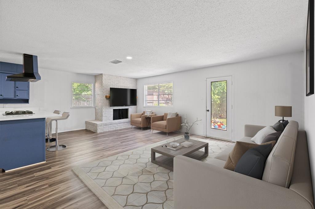 600 Meadowcrest Drive