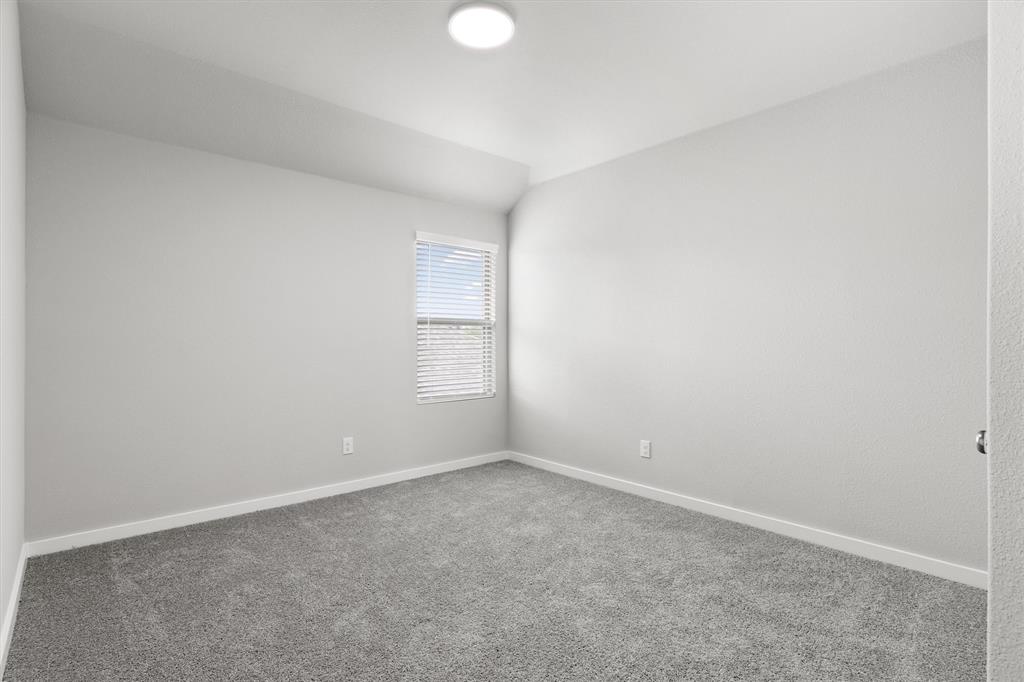 Whitewing Trails Ph 2a - Residential Lease