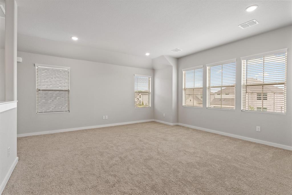 Whitewing Trails Ph 2a - Residential Lease