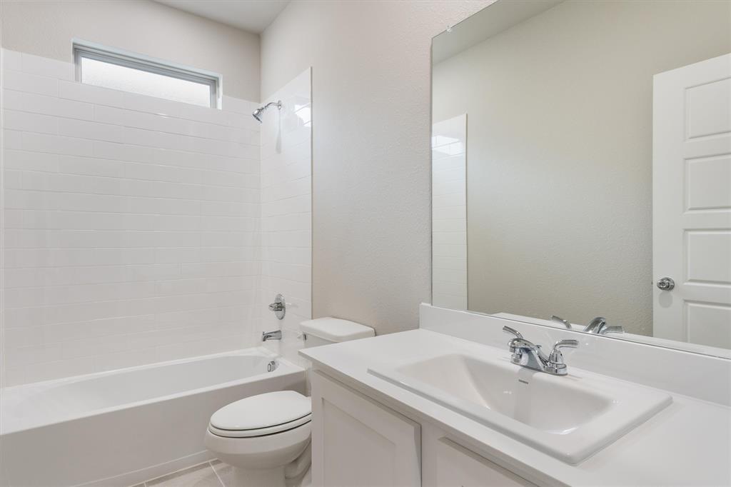 Whitewing Trails Ph 2a - Residential Lease