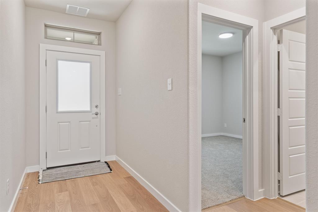 Whitewing Trails Ph 2a - Residential Lease