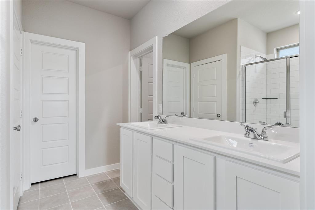 Whitewing Trails Ph 2a - Residential Lease