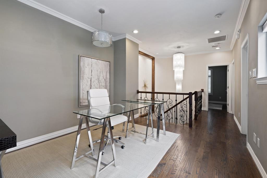 Crescent Lane 02 - Residential Lease