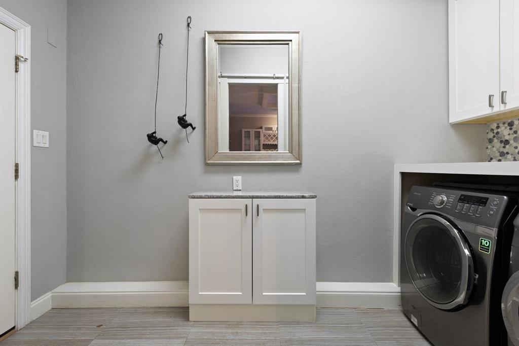 Crescent Lane 02 - Residential Lease