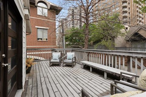 Tiny photo for 2912 N Pearl Street, Dallas, TX 75201 (MLS # 21092083)