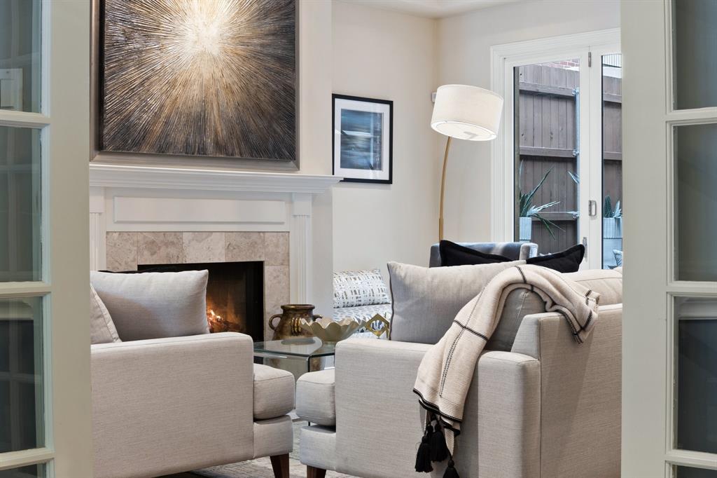 Crescent Lane 02 - Residential Lease