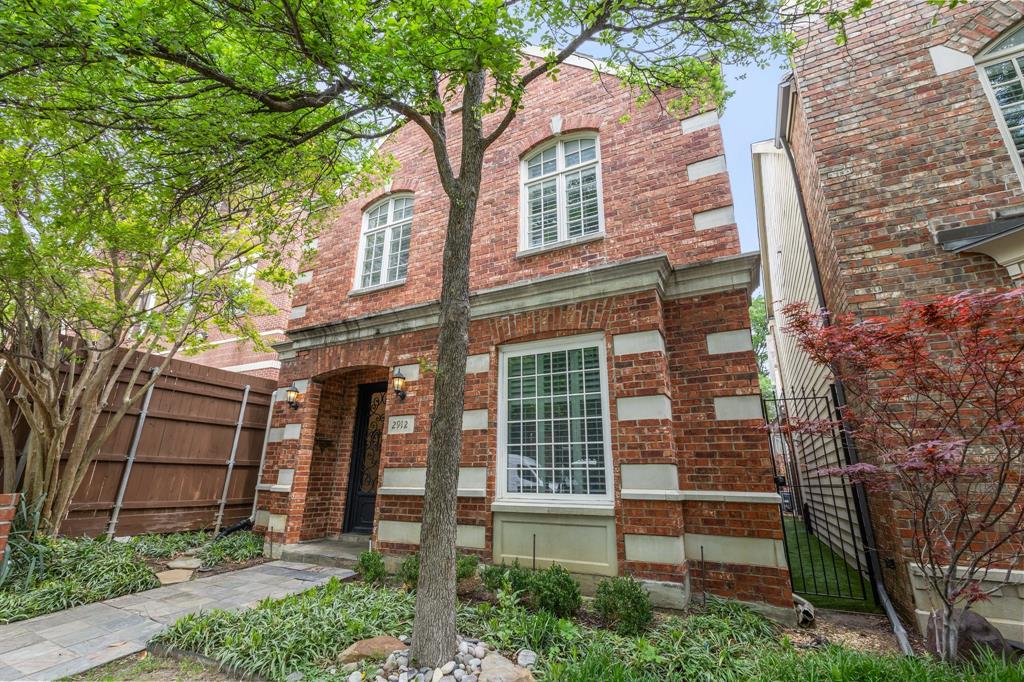 Crescent Lane 02 - Residential Lease