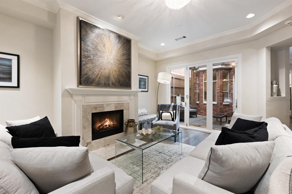 Crescent Lane 02 - Residential Lease