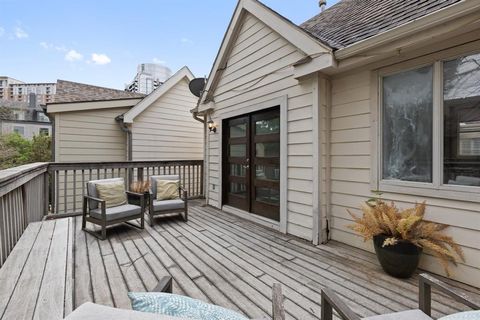 Tiny photo for 2912 N Pearl Street, Dallas, TX 75201 (MLS # 21092083)