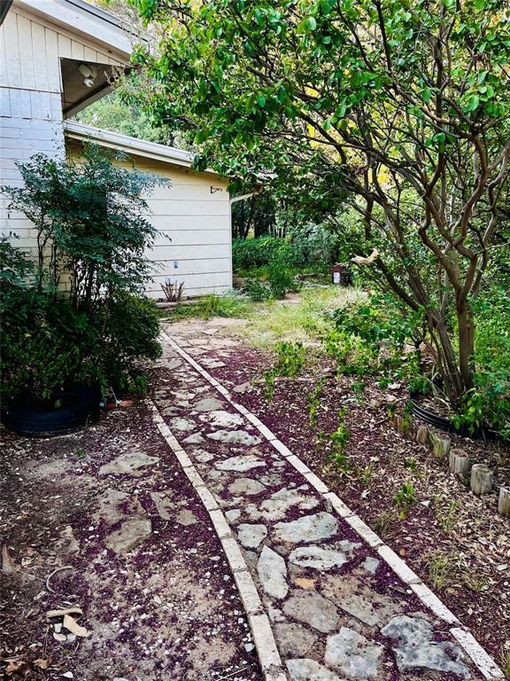 701 County Road 319