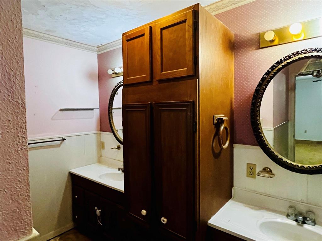 Richard Highsmith - Residential