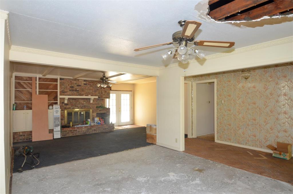 1705 W Shields Drive