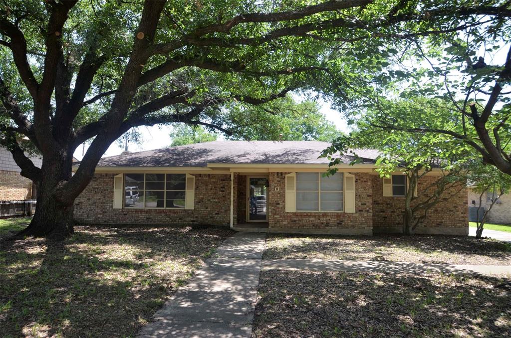 1705 W Shields Drive