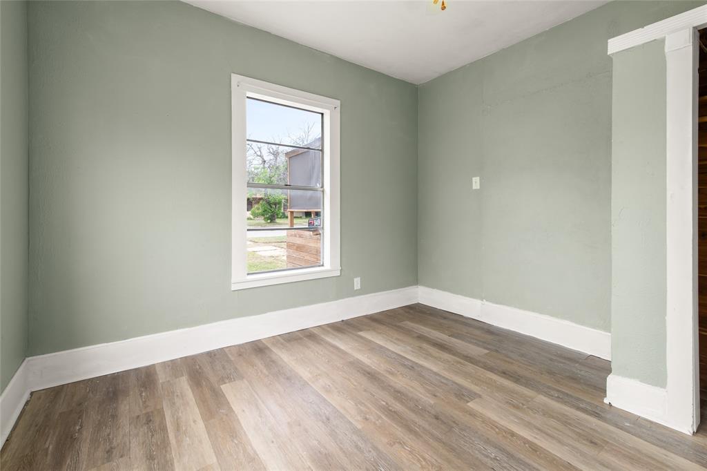 Jalonick 1st - Residential