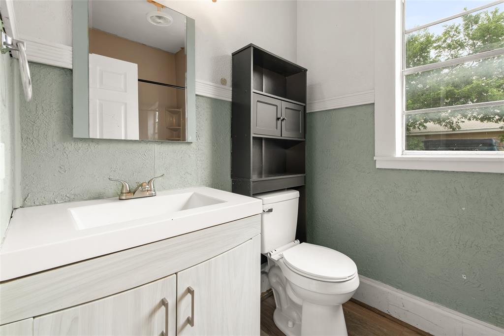 Jalonick 1st - Residential
